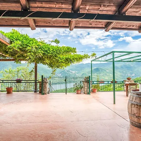 Bomba Vista 7 By Interhome *